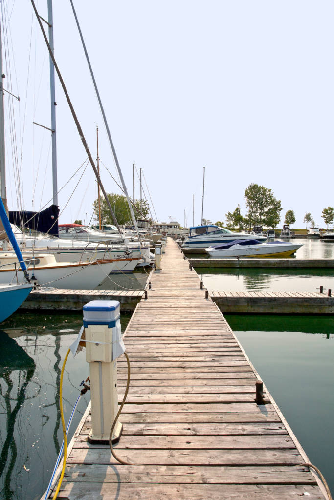 the dockage and storage facilities available at Bluffers Park Marina, Toronto's only full-service marina